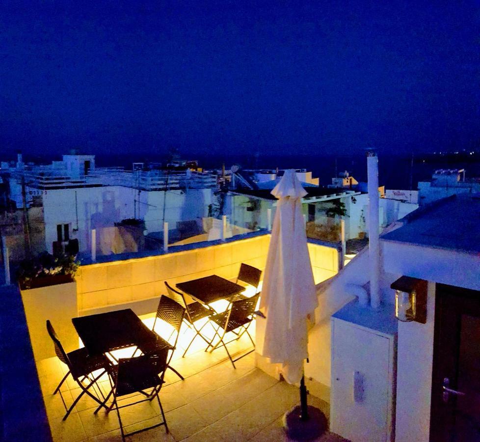 Casa Vacanze Don Vincenzoモノーポリ エクステリア 写真